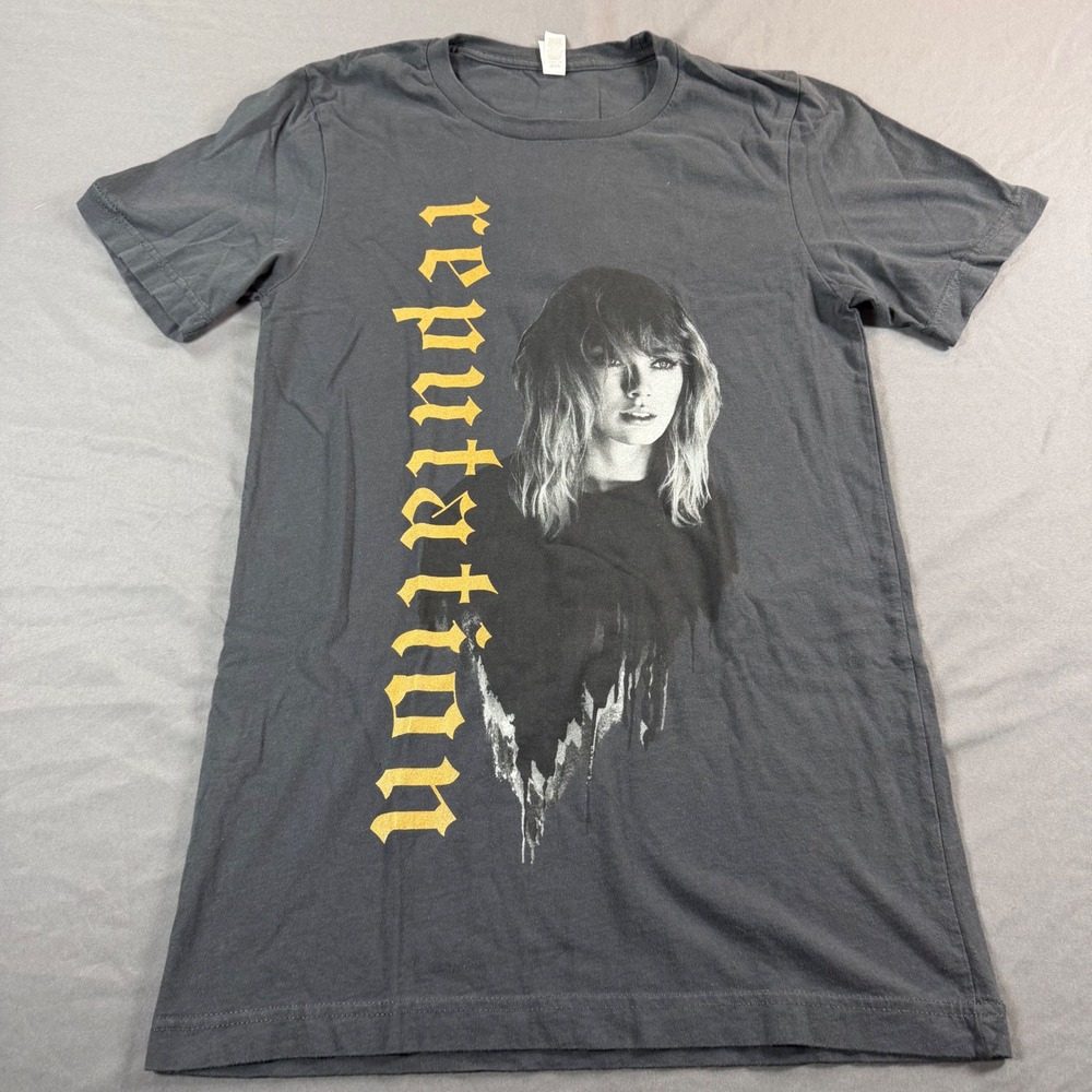Taylor Swift Reputation Stadium Tour Official T-Shirt Small 2018 Tee